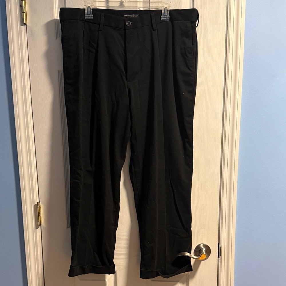 Dockers Men's Classic Black Dress Pants 38x29